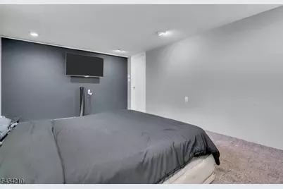 196 Asbury Anderson Road, Franklin Township, NJ 08802 - Photo 23