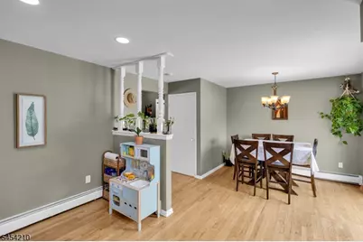 196 Asbury Anderson Road, Franklin Township, NJ 08802 - Photo 5
