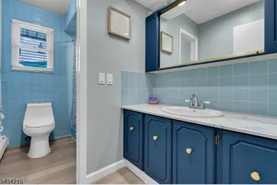 196 Asbury Anderson Road, Franklin Township, NJ 08802 - Photo 17