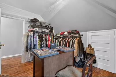 11 Stengel Ave, Newark, NJ 07112 - Photo 43