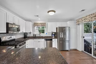 61 Dorchester Dr, Bernards Township, NJ 07920 - Photo 15
