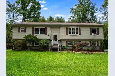 7 Galloping Hill Rd, Montague, NJ 07827 - Photo 1