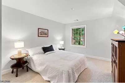 300 Emerson Ln, Berkeley Heights Township, NJ 07922 - Photo 25