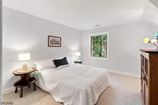 300 Emerson Ln, Berkeley Heights Township, NJ 07922 - Photo 25
