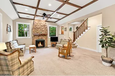 300 Emerson Ln, Berkeley Heights Township, NJ 07922 - Photo 5