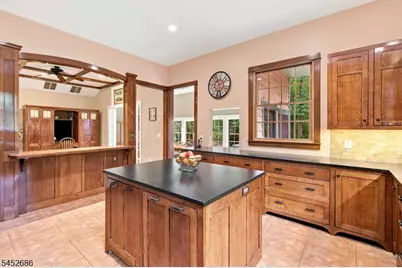 300 Emerson Ln, Berkeley Heights Township, NJ 07922 - Photo 11