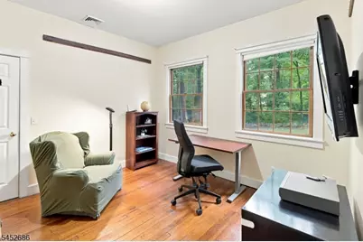 300 Emerson Ln, Berkeley Heights Township, NJ 07922 - Photo 17