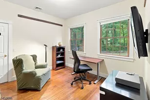 300 Emerson Ln, Berkeley Heights Township, NJ 07922 - Photo 17