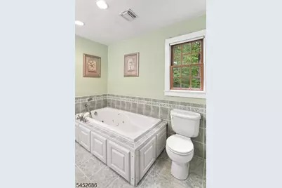 300 Emerson Ln, Berkeley Heights Township, NJ 07922 - Photo 23