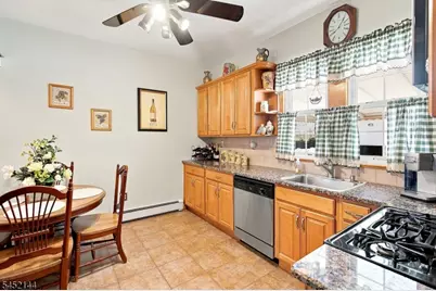 752 Forest St, Kearny, NJ 07032 - Photo 9