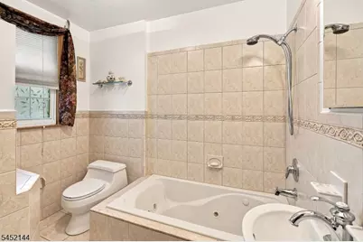 752 Forest St, Kearny, NJ 07032 - Photo 11