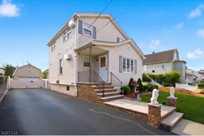 752 Forest St, Kearny, NJ 07032 - Photo 3