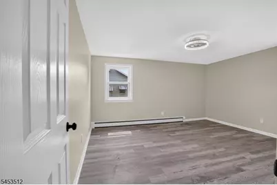 2 Riverside Ave #2, Lyndhurst Township, NJ 07071 - Photo 5