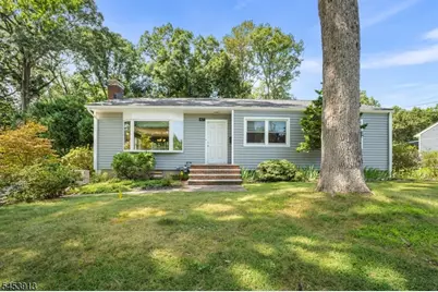 47 Ferncliff Rd, Parsippany, NJ 07950 - Photo 1