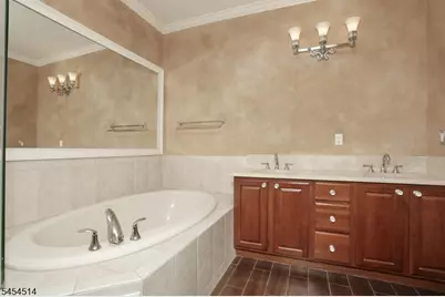 28 Turnberry Ln #28, Hardyston Township, NJ 07419 - Photo 25