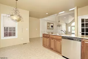28 Turnberry Ln, Hardyston Township, NJ 07419 - Photo 11