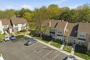 26 Alameda Ct, Eatontown Boro, NJ 07724 - Photo 43