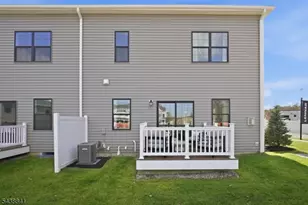 3 Pimlico Pl, Oakland, NJ 07436 - Photo 37