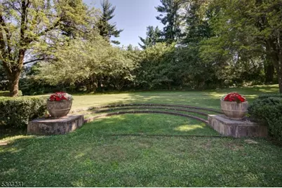 49 Liberty Corner Rd, Bernards Township, NJ 07931 - Photo 17