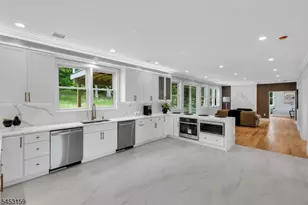 1395 Washington Valley Rd, Bridgewater, NJ 08807 - Photo 7