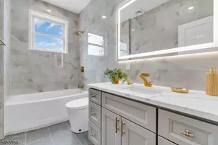 1395 Washington Valley Rd, Bridgewater, NJ 08807 - Photo 11