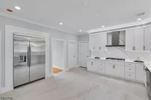 1395 Washington Valley Rd, Bridgewater, NJ 08807 - Photo 9