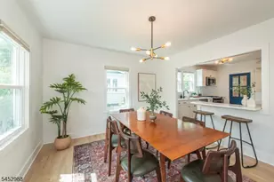 22 Euclid Pl, Montclair, NJ 07042 - Photo 9