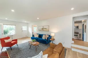 22 Euclid Pl, Montclair, NJ 07042 - Photo 7