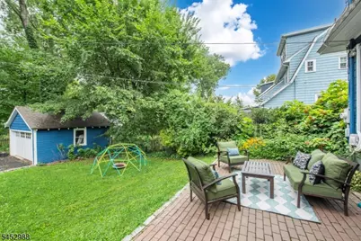 22 Euclid Pl, Montclair, NJ 07042 - Photo 29