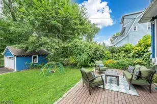 22 Euclid Pl, Montclair, NJ 07042 - Photo 29