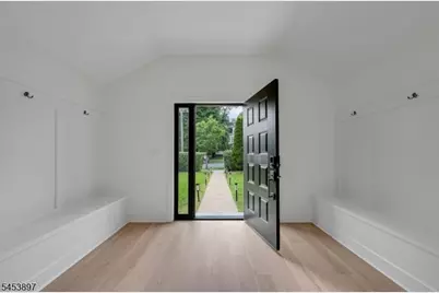 20 Lexington Ave #1, Montclair, NJ 07042 - Photo 3