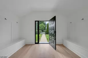 20 Lexington Ave, Montclair, NJ 07042 - Photo 3