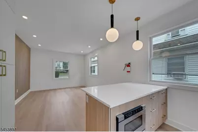 20 Lexington Ave #1, Montclair, NJ 07042 - Photo 9