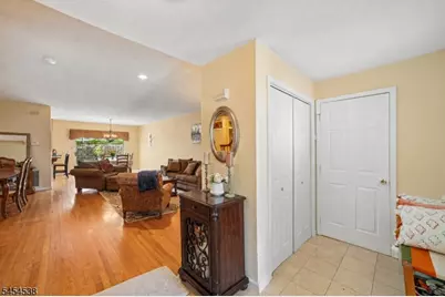 6 Hancock Dr, Morris Township, NJ 07960 - Photo 3