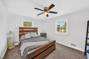 840 Lopatcong St, Belvidere, NJ 07823 - Photo 23