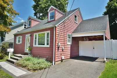 22 Center St, Bernardsville, NJ 07924 - Photo 1