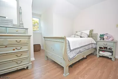 22 Center St, Bernardsville, NJ 07924 - Photo 15