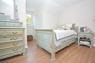 22 Center St, Bernardsville, NJ 07924 - Photo 15