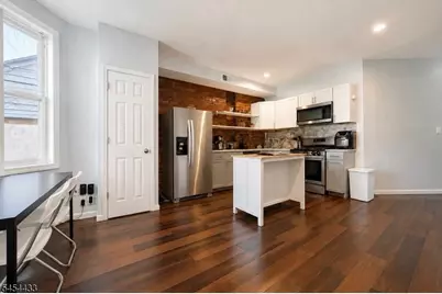 272 N 7th St, Newark, NJ 07107 - Photo 21