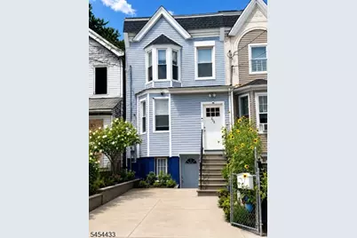 272 N 7th St, Newark, NJ 07107 - Photo 1