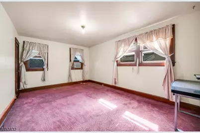 243 Globe Ave, Union Township, NJ 07083 - Photo 13