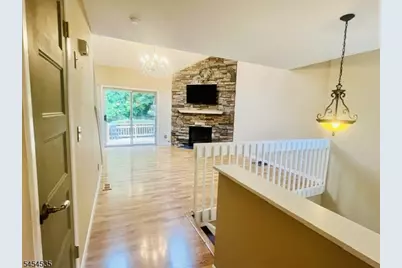 45 Rhea Run, Hampton Township, NJ 07860 - Photo 9