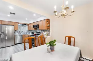 25 Hillside Ct, Union Township, NJ 08809 - Photo 5