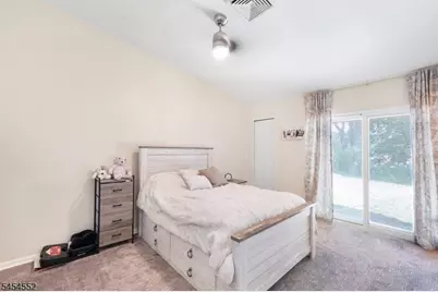 25 Hillside Ct, Union Township, NJ 08809 - Photo 13