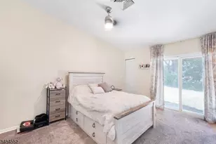 25 Hillside Ct, Union Township, NJ 08809 - Photo 13
