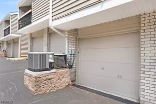 25 Hillside Ct, Union Township, NJ 08809 - Photo 19
