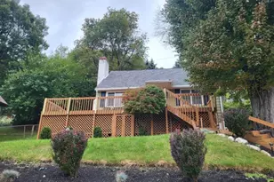 69 Birch Pkwy, Byram Township, NJ 07871 - Photo 3