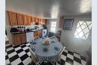 81 Summit Ave, Chatham, NJ 07928 - Photo 15