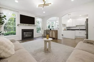 21 Chestnut Ct, Cedar Grove, NJ 07009 - Photo 5
