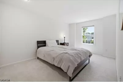 21 Chestnut Ct #11, Cedar Grove, NJ 07009 - Photo 15